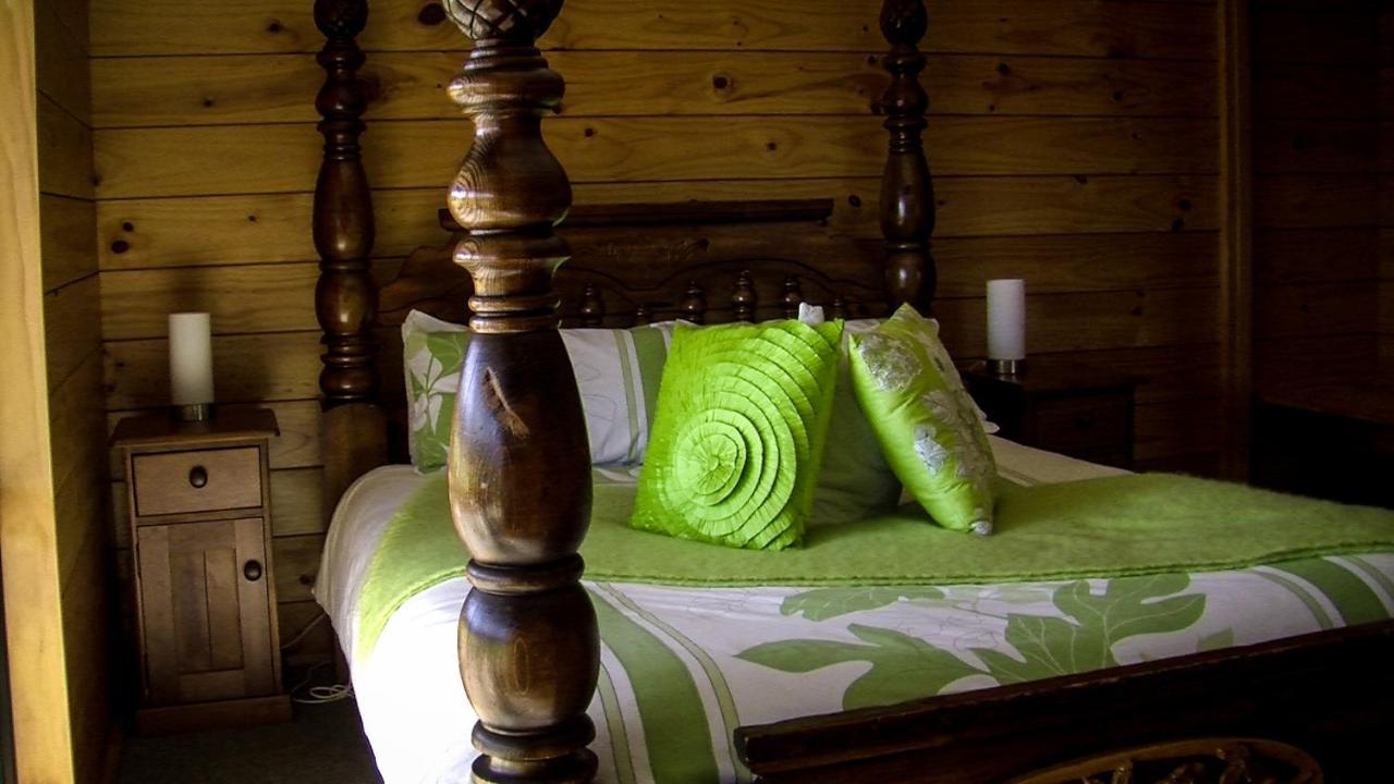 Birds Ferry Lodge Luxury B&B Westport Exterior foto